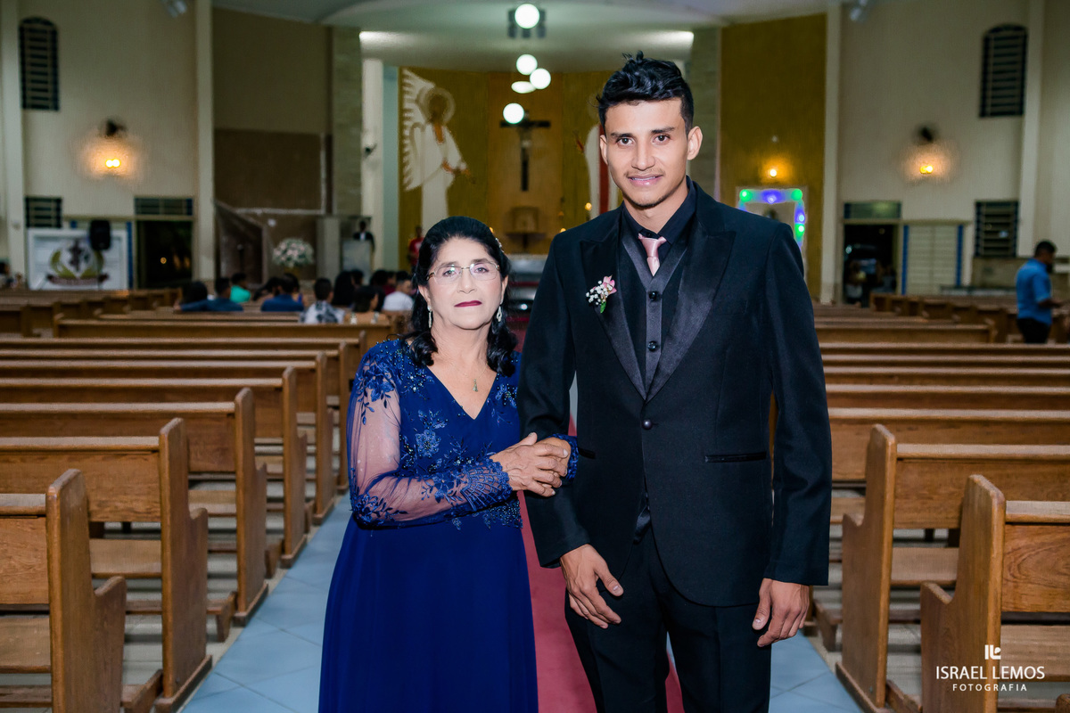 Casamento, realizado na cidade de nova serrana/MG, fotografia registrada pelo fotógrafo de casamento Israel Lemos.