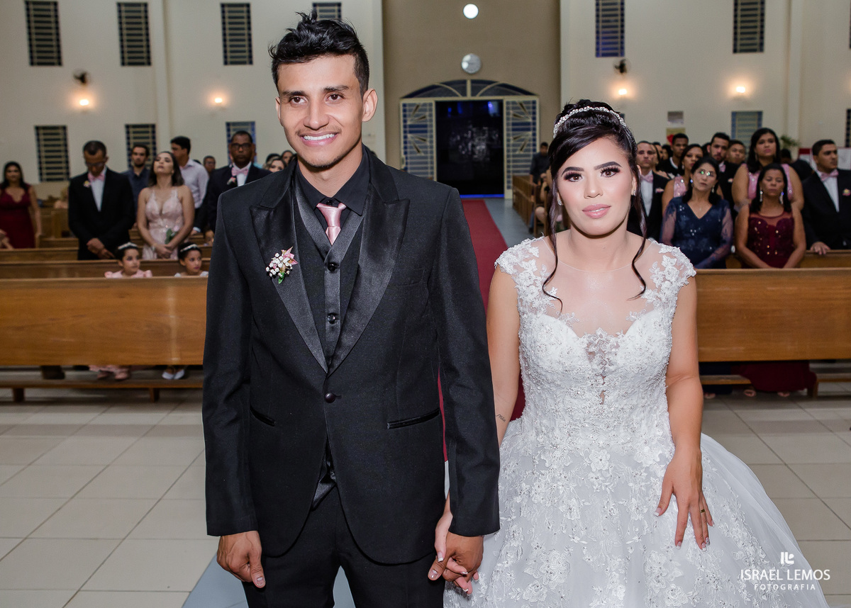 Casamento, realizado na cidade de nova serrana/MG, fotografia registrada pelo fotógrafo de casamento Israel Lemos.