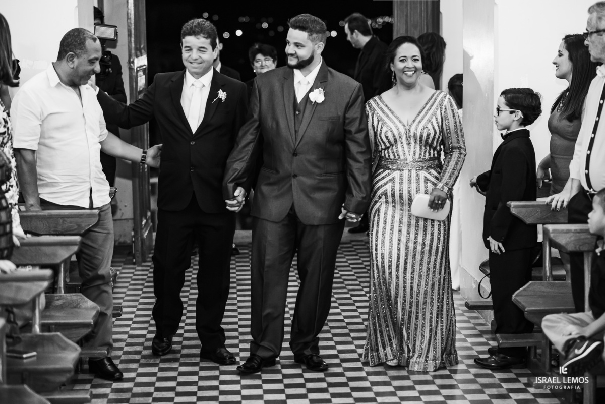 Casamento, realizado na igreja N. S. das graças na cidade de Para de minas/MG, fotografia registrada pelo fotógrafo de casamento Israel Lemos.Casamento, realizado na igreja N. S. das graças na cidade de Para de minas/MG, fotografia registrada pelo fotógra