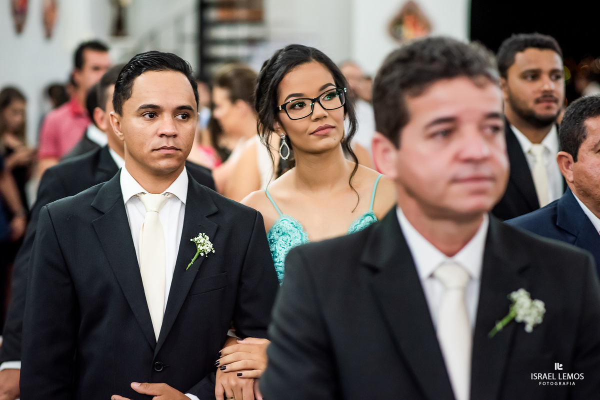 Casamento, realizado na igreja N. S. das graças na cidade de Para de minas/MG, fotografia registrada pelo fotógrafo de casamento Israel Lemos.