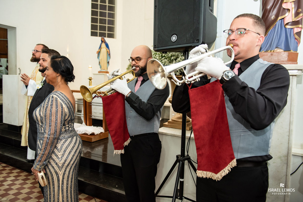 rose araujo cantora em Para de minas fotos feita por israel lemos fotorgafo
