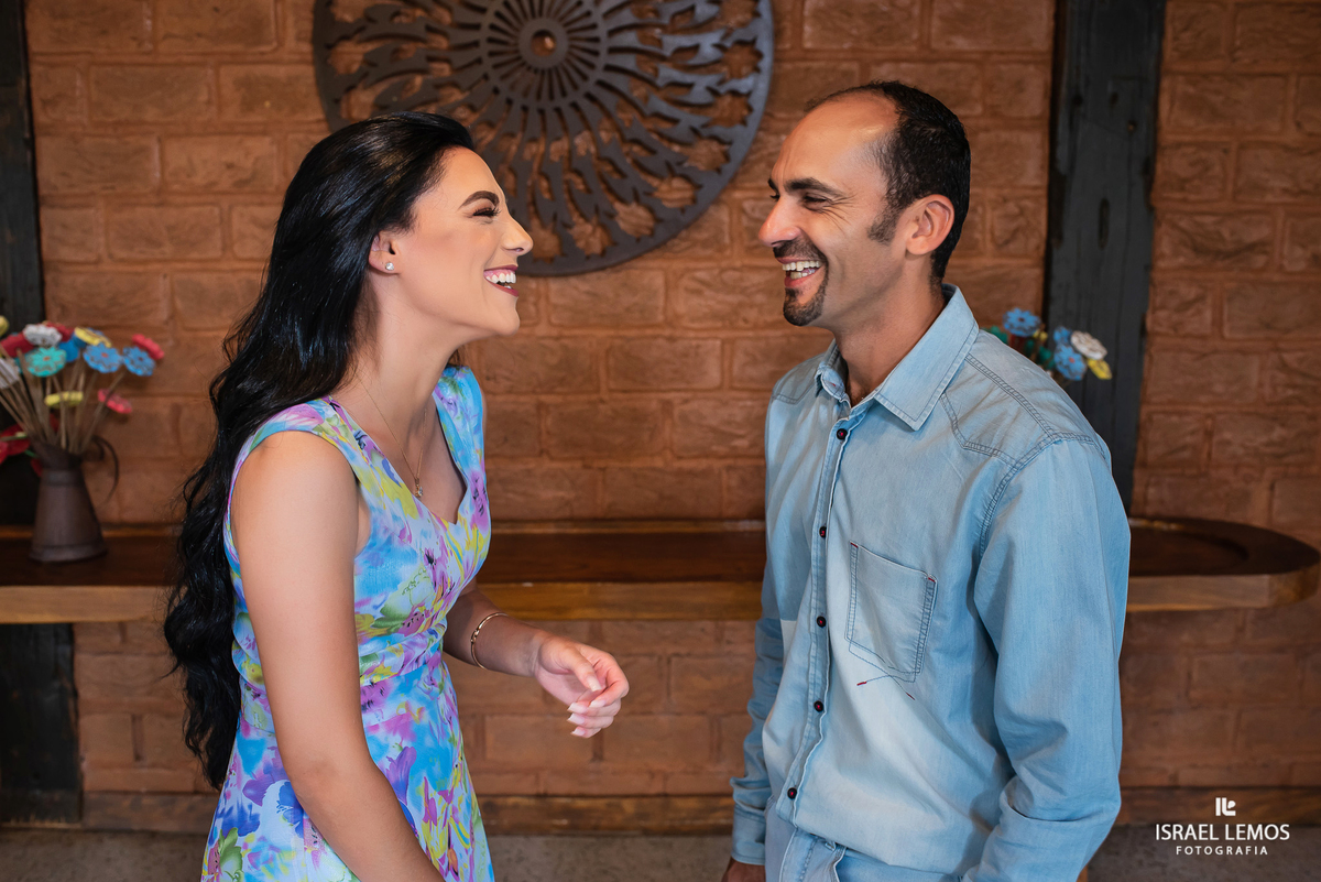  Pré Wedding, realizado na cidade de Para de Minas/MG, fotografia registrada pelo fotógrafo de casamento Israel Lemos.