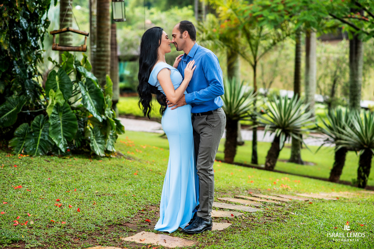  Pré Wedding, realizado na cidade de Para de Minas/MG, fotografia registrada pelo fotógrafo de casamento Israel Lemos.