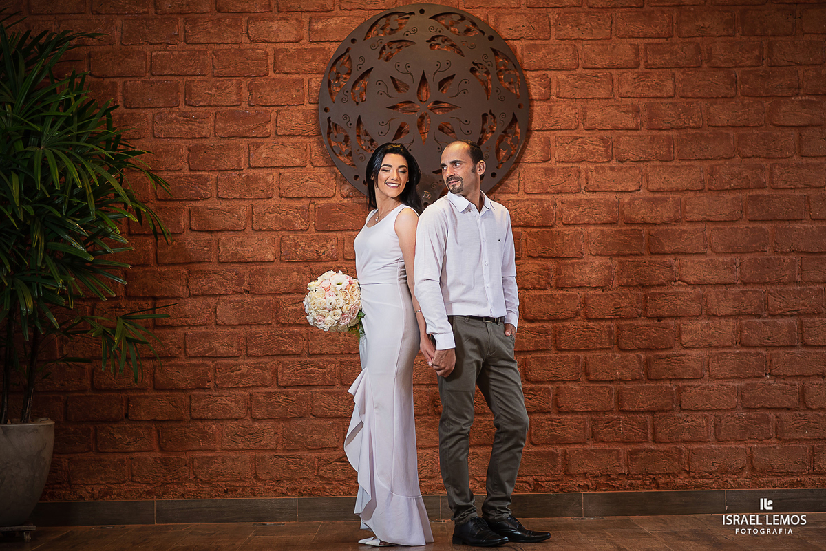  Pré Wedding, realizado na cidade de Para de Minas/MG, fotografia registrada pelo fotógrafo de casamento Israel Lemos.