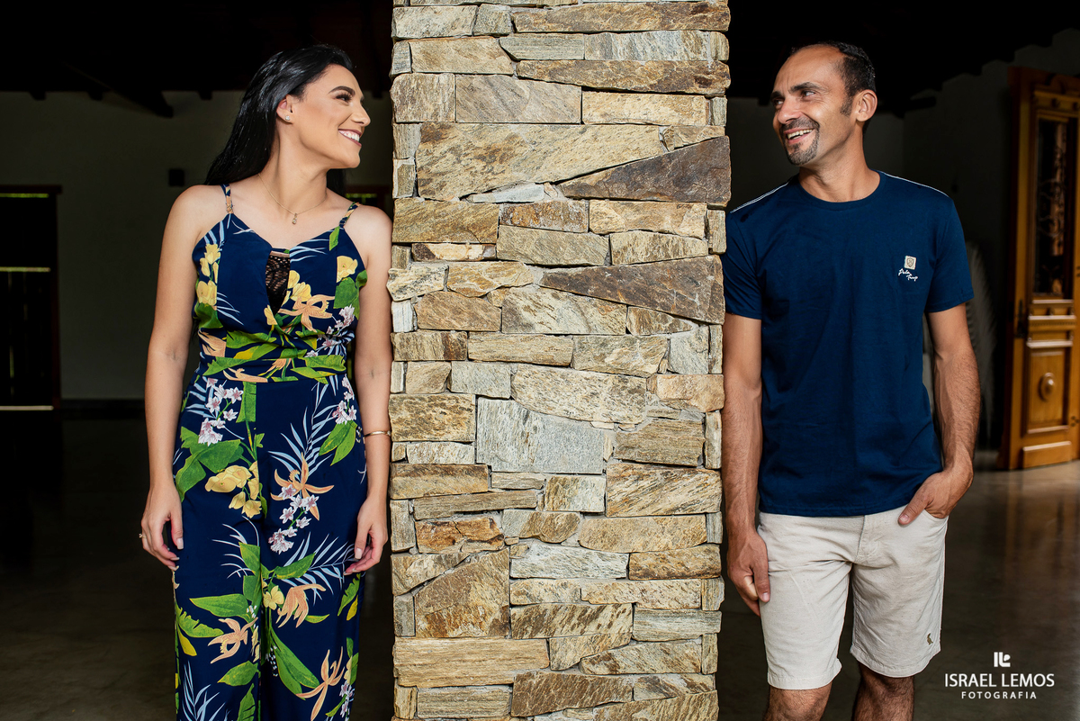  Pré Wedding, realizado na cidade de Para de Minas/MG, fotografia registrada pelo fotógrafo de casamento Israel Lemos.