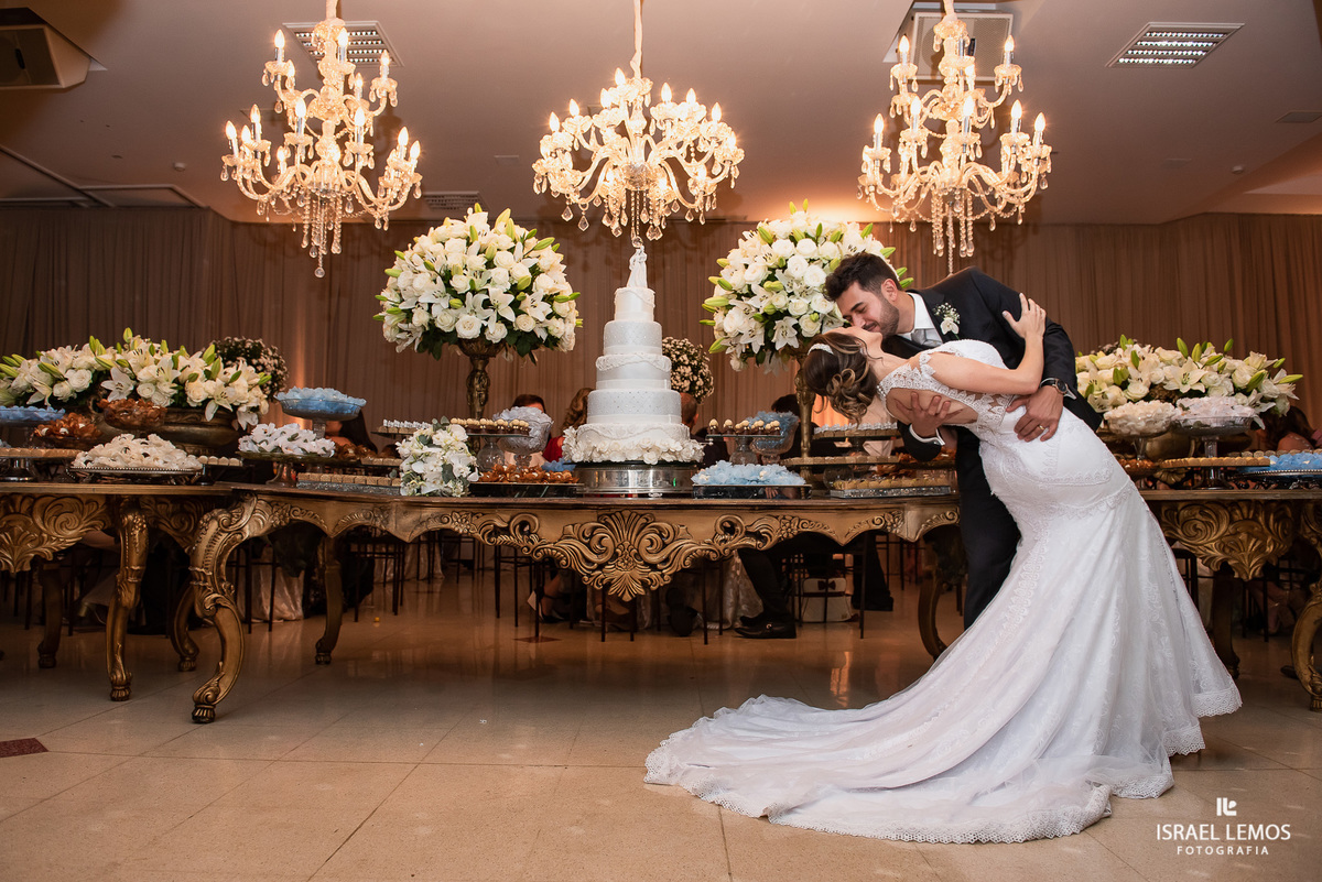 Casamento, realizado na igreja São Sebastião na cidade de Para de minas/MG, fotografia registrada pelo fotógrafo de casamento Israel Lemos.