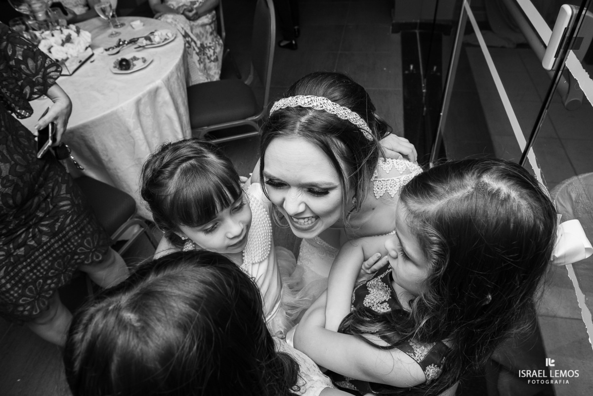 Casamento, realizado na igreja São Sebastião na cidade de Para de minas/MG, fotografia registrada pelo fotógrafo de casamento Israel Lemos.