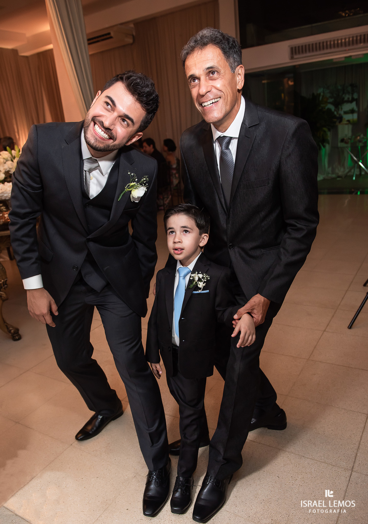 Casamento, realizado na igreja São Sebastião na cidade de Para de minas/MG, fotografia registrada pelo fotógrafo de casamento Israel Lemos.