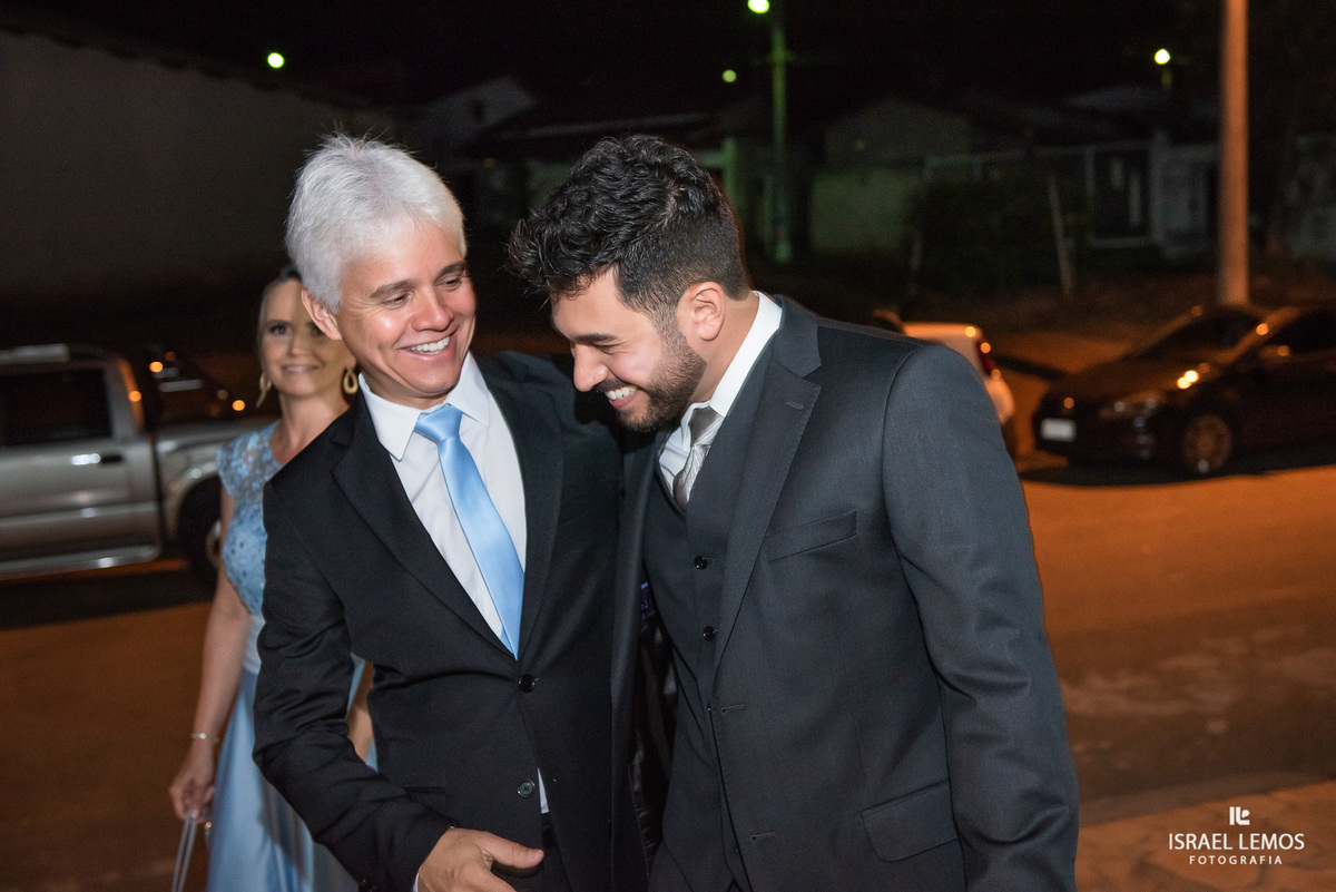 Casamento, realizado na igreja São Sebastião na cidade de Para de minas/MG, fotografia registrada pelo fotógrafo de casamento Israel Lemos.