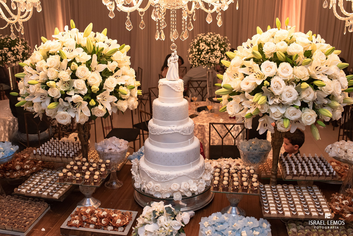 Casamento, realizado na igreja São Sebastião na cidade de Para de minas/MG, fotografia registrada pelo fotógrafo de casamento Israel Lemos.
