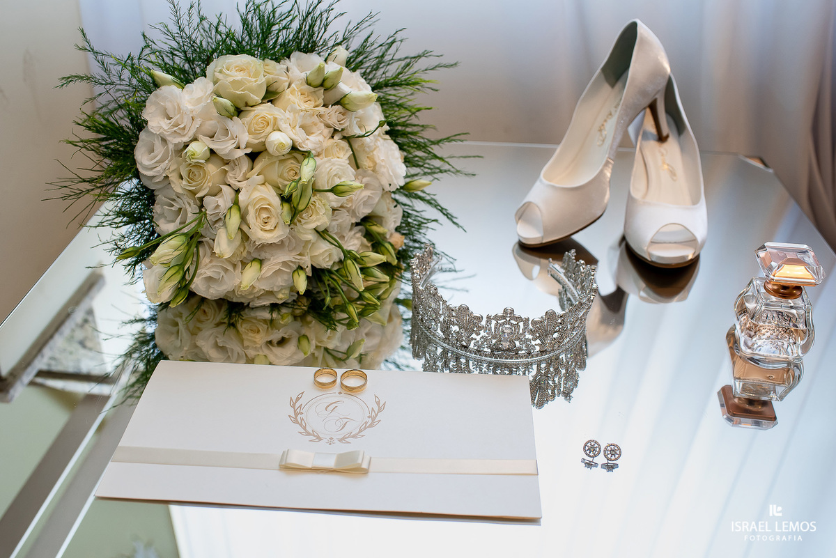 Casamento, realizado na Igreja Nossa senhora da piedade na cidade de Para de minas/MG, fotografia registrada pelo fotógrafo de casamento Israel Lemos.