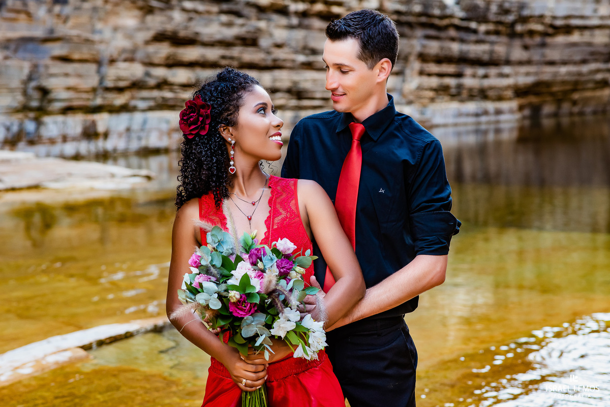  Pré casamento, realizado na cidadeCapitolio em esparcas furna, fotografia registrada pelo fotógrafo de casamento Israel Lemos.