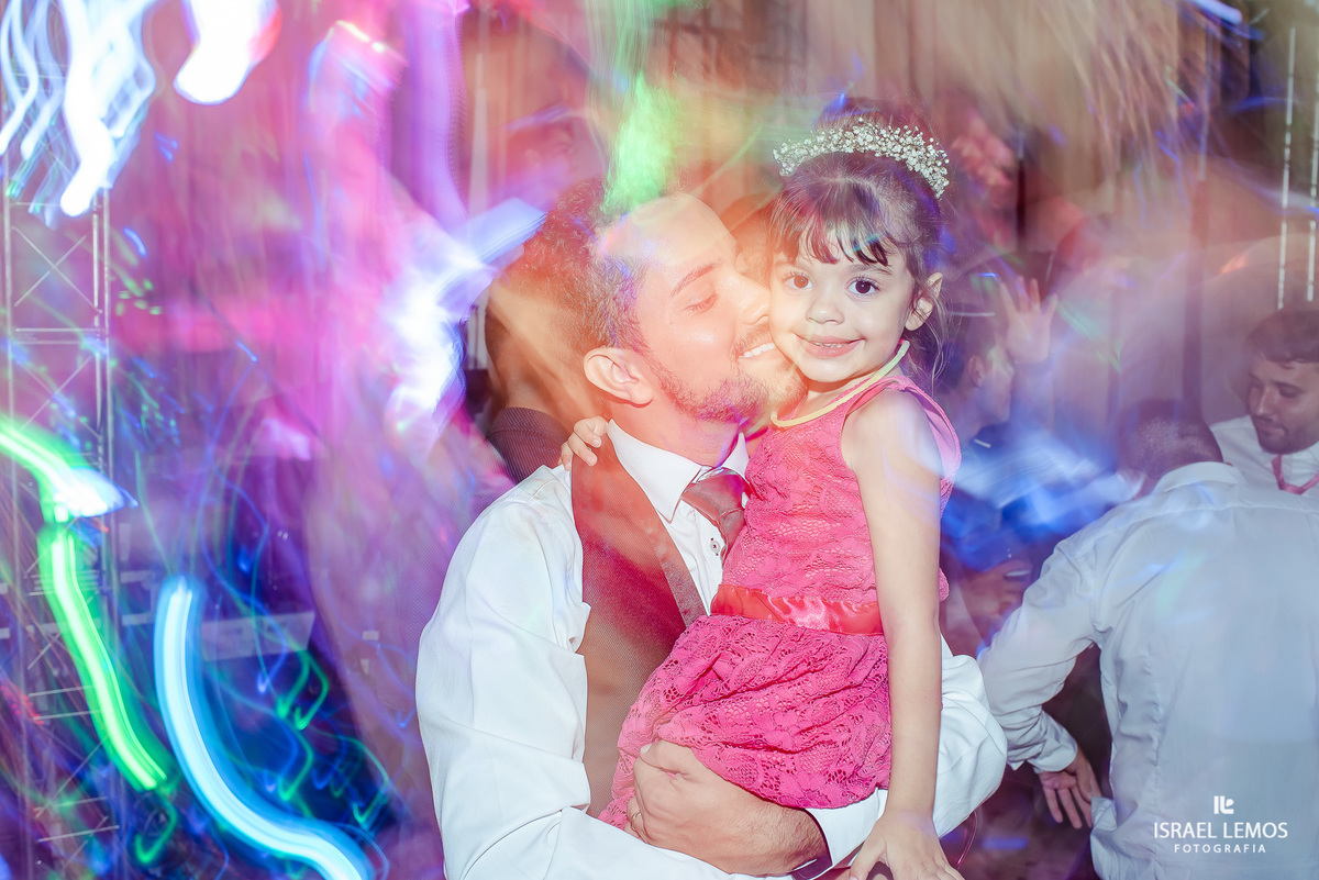 Casamento, realizado na igreja Nossa Senhora do Pilar na cidade de Pitangui MG, na setima vila do ouro fotografia registrada pelo fotógrafo de casamento Israel Lemos.