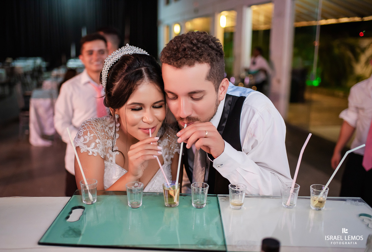 festa de casamento realizado na igreja Nossa Senhora do Pilar na cidade de Pitangui MG, na setima vila do ouro fotografia registrada pelo fotógrafo de casamento Israel Lemos.