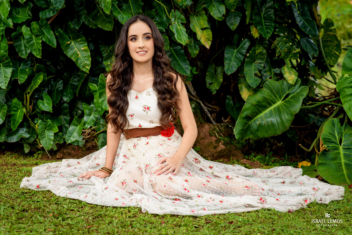 Fotos da debutante de para de minas da Leticia no espaco shangrila e produção de paulo com as fotos de Israel lemos fotografo de Para de minas MG BH