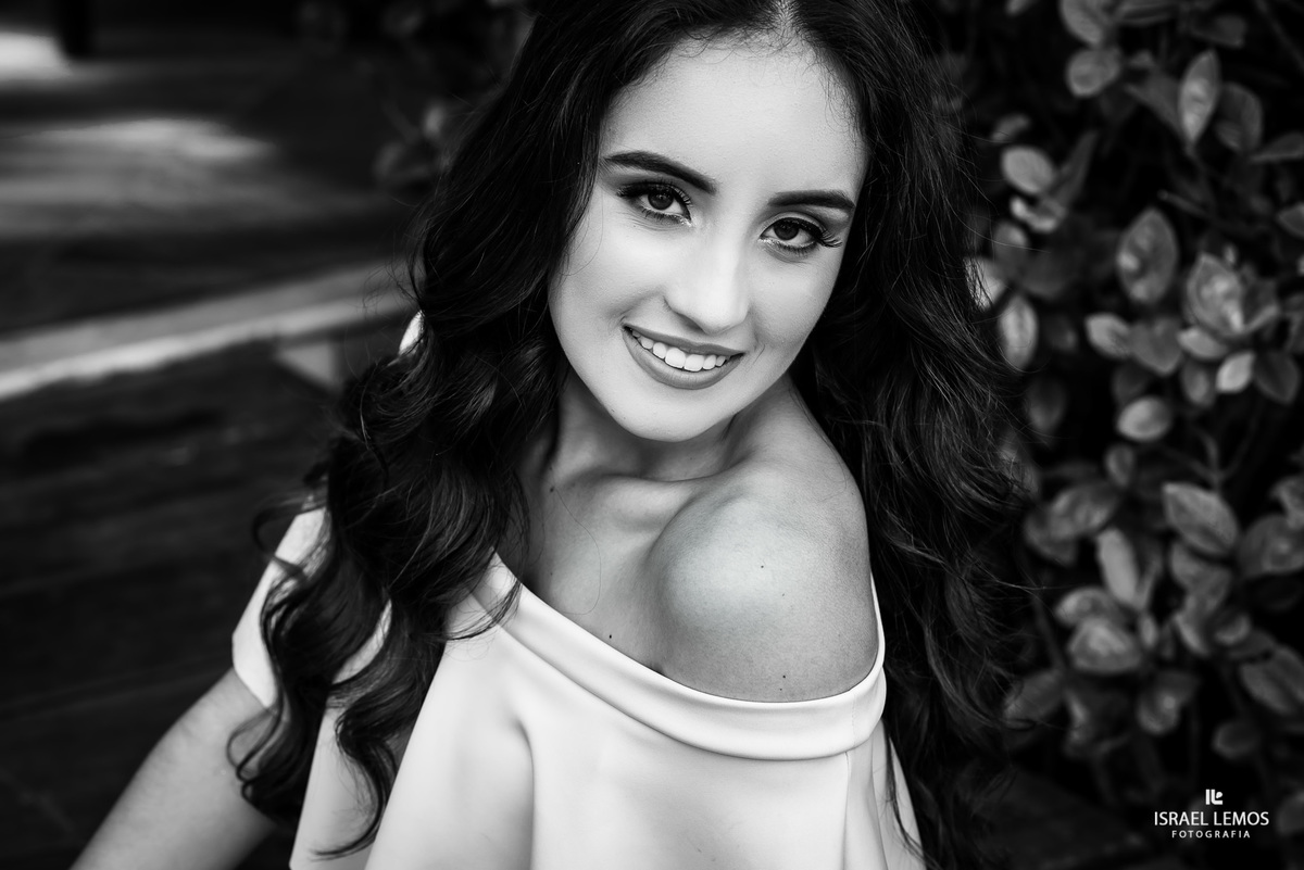 Fotos da debunate Leticia no espaco shangrila e produção de paulo com as fotos de Israel lemos fotografo de Para de minas MG BH