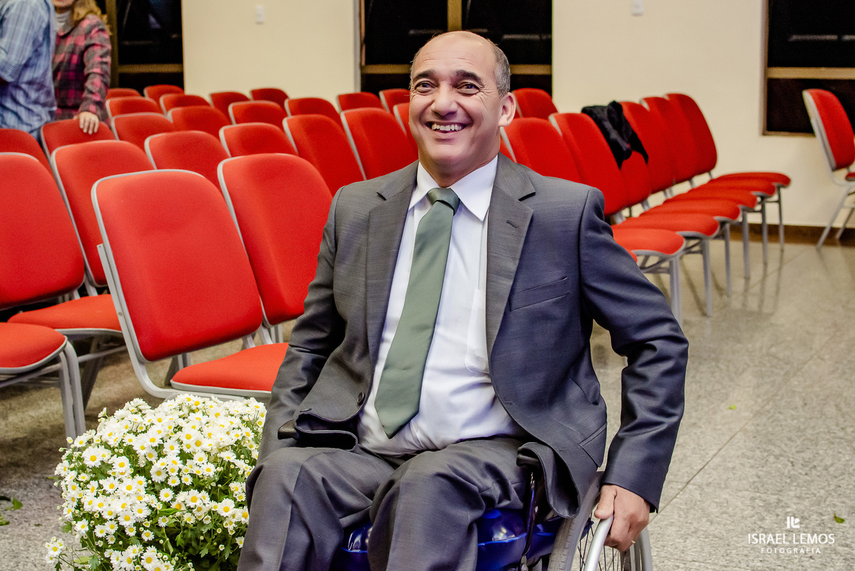 Casamento, realizado na igreja Betel na cidade de juatuba Mg para de minas, fotografia registrada pelo fotógrafo de casamento Israel Lemos.