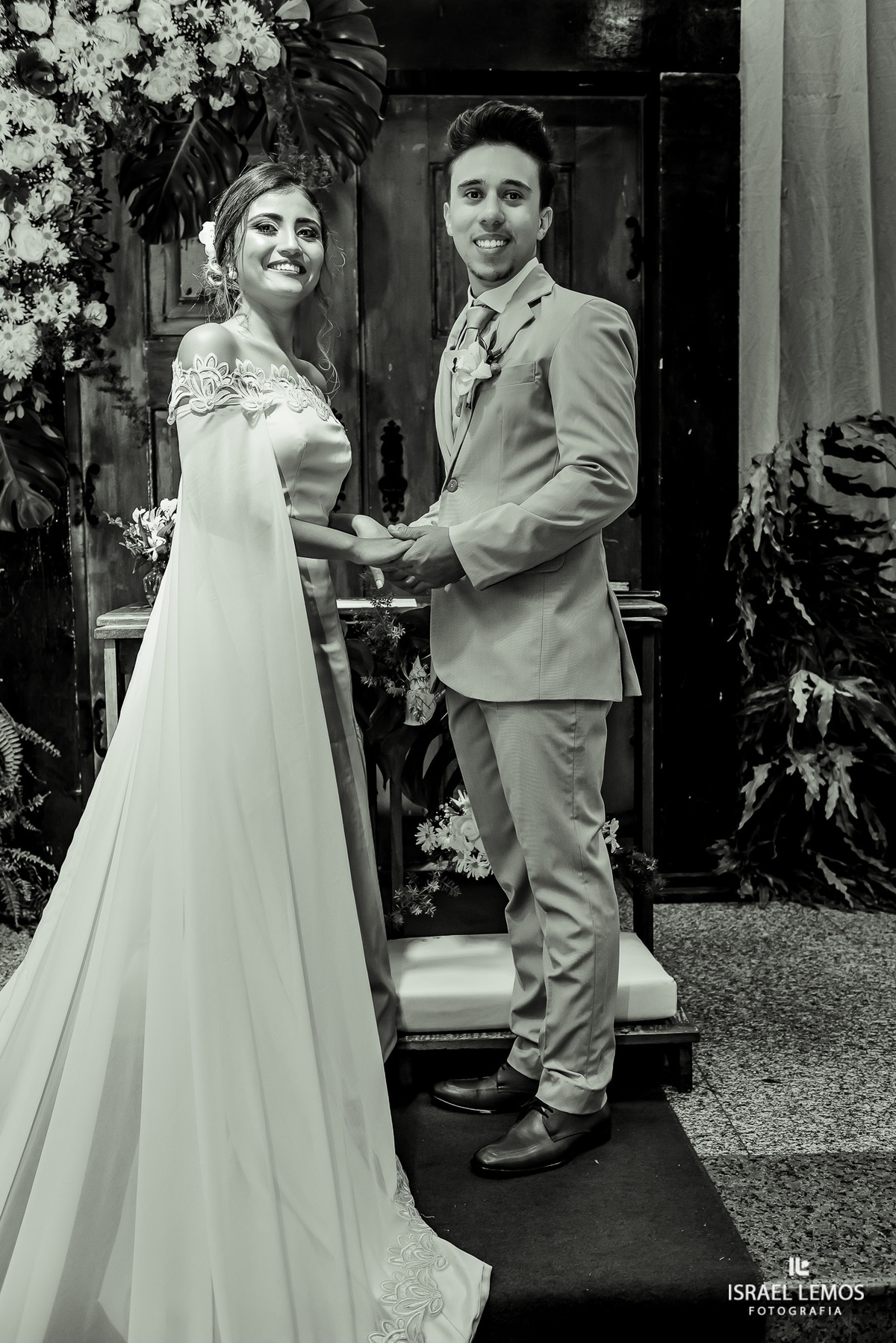 Casamento, realizado na igreja Betel na cidade de juatuba Mg para de minas, fotografia registrada pelo fotógrafo de casamento Israel Lemos.