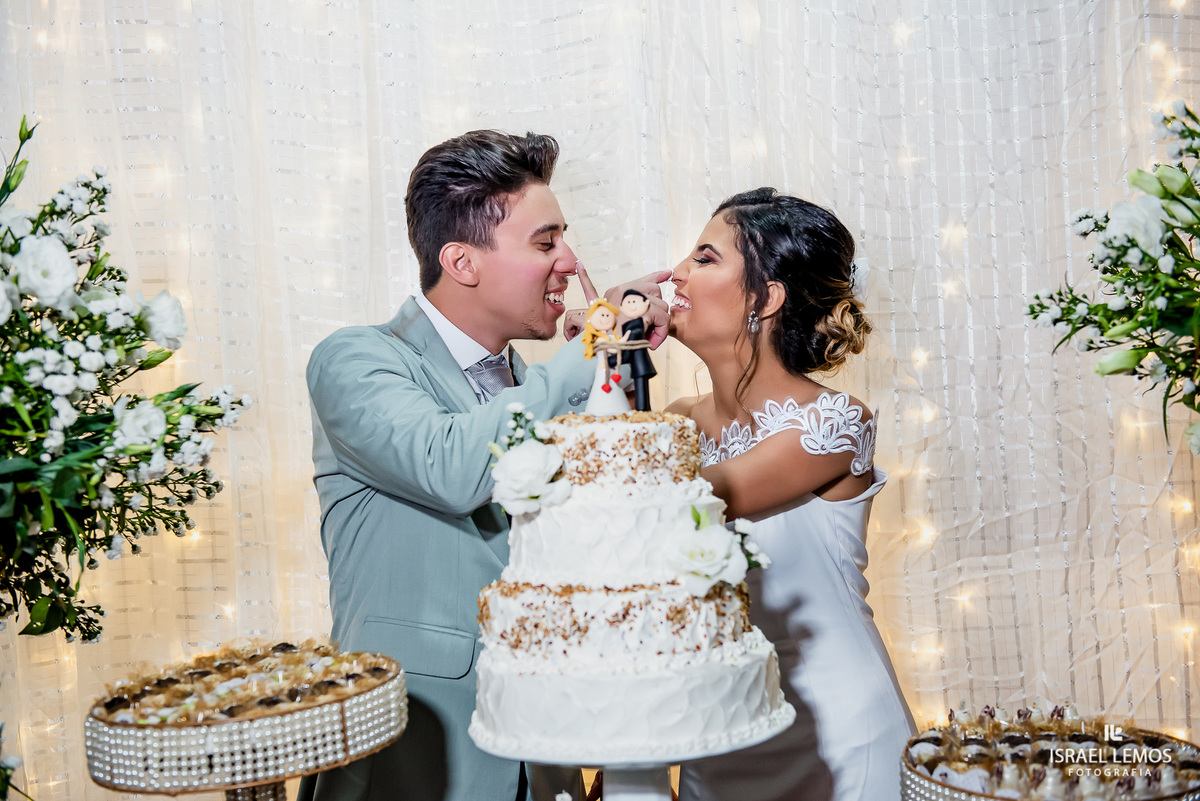 Casamento, realizado na igreja Betel na cidade de juatuba Mg para de minas, fotografia registrada pelo fotógrafo de casamento Israel Lemos.
