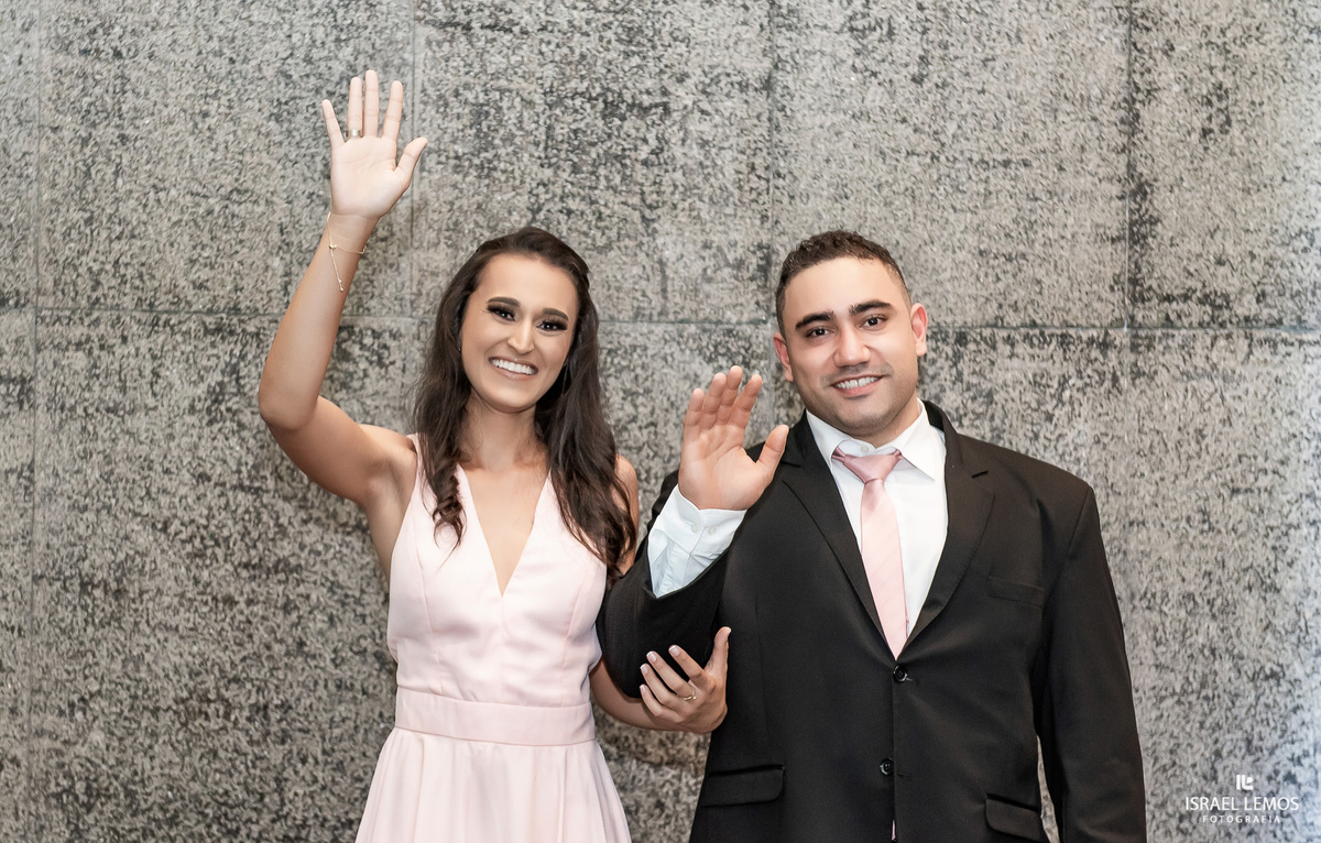 Casamento do Wesley e Leticia, realizado na Igreja São Sebastiao na cidade de Para de minas/MG, fotografia registrada pelo fotógrafo de casamento Israel Lemos.