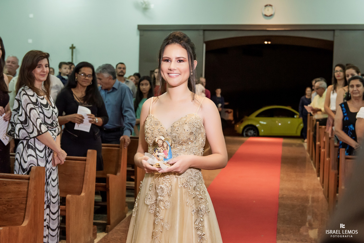 Casamento do Wesley e Leticia, realizado na Igreja São Sebastiao na cidade de Para de minas/MG, fotografia registrada pelo fotógrafo de casamento Israel Lemos.