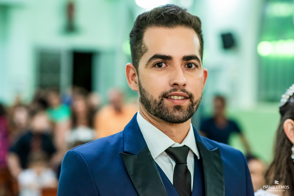 Casamento de Milena e Julio, realizado na Igreja Santo antonio na cidade de Igaratinga/MG, fotografia registrada pelo fotógrafo de casamento Israel Lemos.