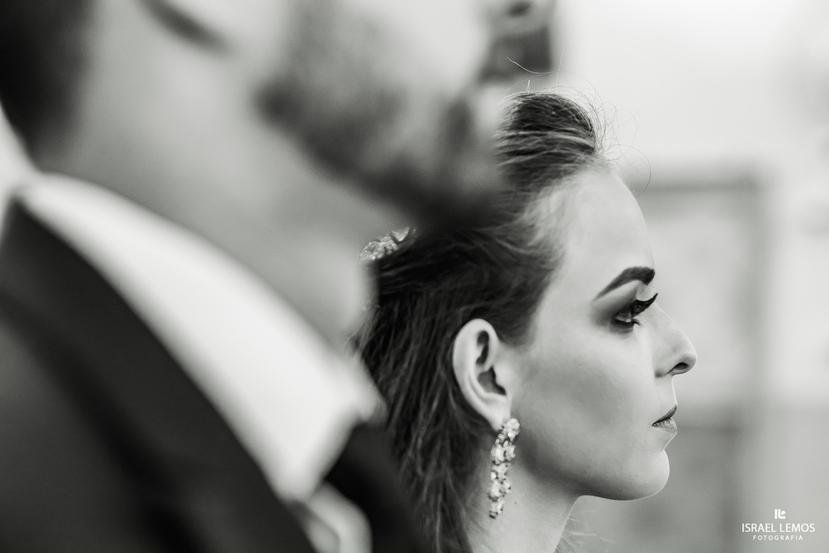 Casamento de Milena e Julio, realizado na Igreja Santo antonio na cidade de Igaratinga/MG, fotografia registrada pelo fotógrafo de casamento Israel Lemos.