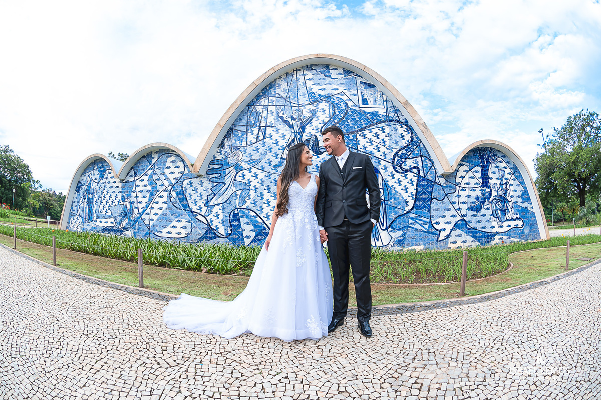 fotos de pos casamento do casal Leticia e Weslei, realizado na pampulha bh na cidade de Belo Horizonte MG feitas pelas lentes do fotografo Israel Lemos de Para de minas MG