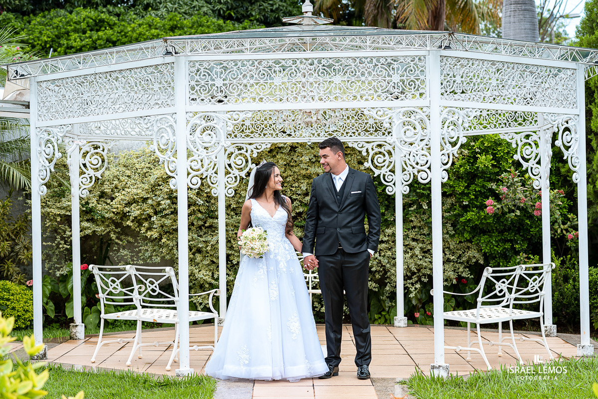 fotos de pos casamento do casal Leticia e Weslei, realizado na pampulha bh na cidade de Belo Horizonte MG feitas pelas lentes do fotografo Israel Lemos de Para de minas MG