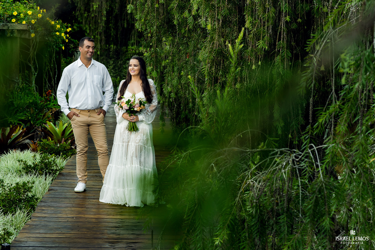 fotos de pre casamento de Alessandra xule e rafael da cidade de antunes mg tijolo fotos no shangrila e fotografo cidade de Para de minas/MG, fotografia registrada pelo fotógrafo de casamento Israel Lemos.