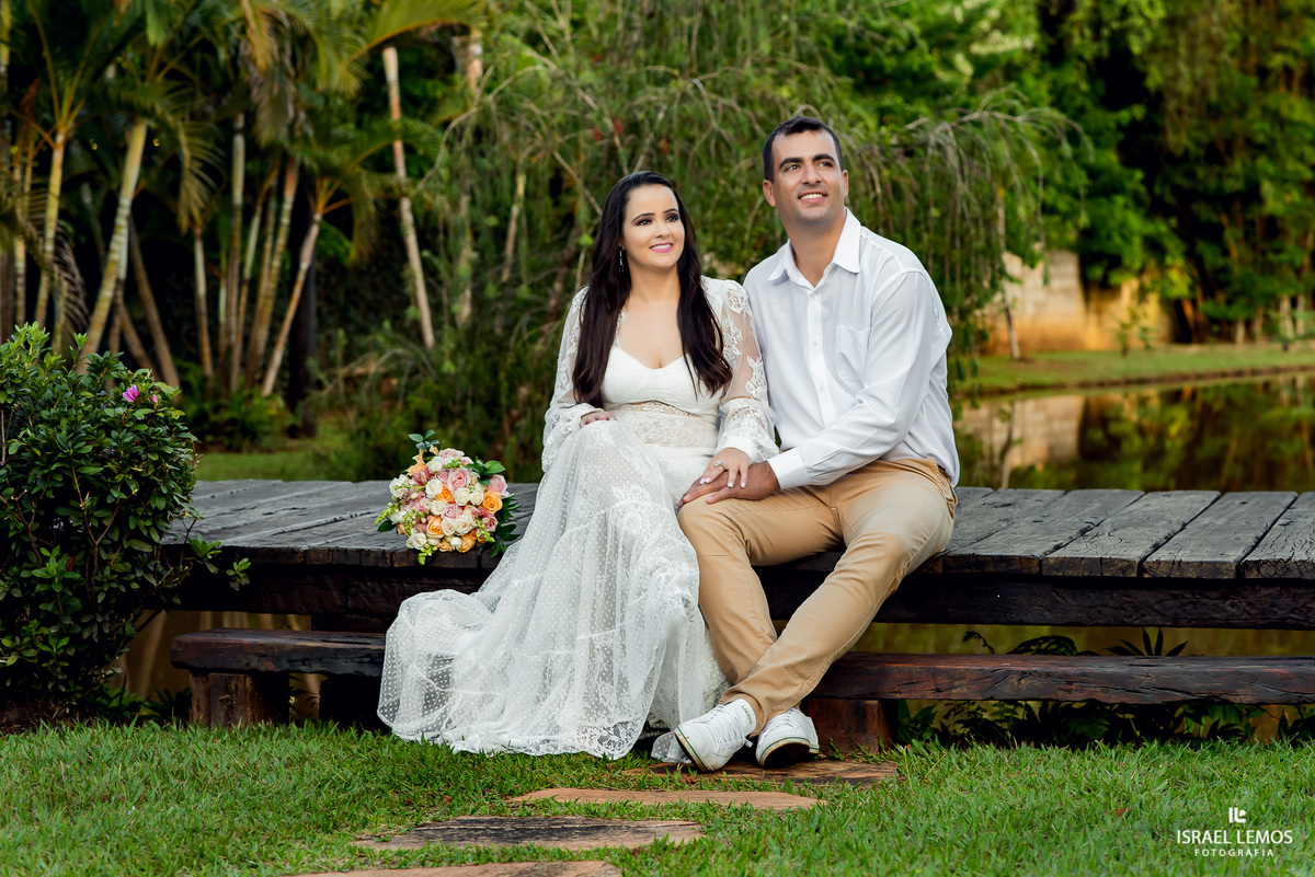 fotos de pre casamento de Alessandra xule e rafael da cidade de antunes mg tijolo fotos no shangrila e fotografo cidade de Para de minas/MG, fotografia registrada pelo fotógrafo de casamento Israel Lemos.