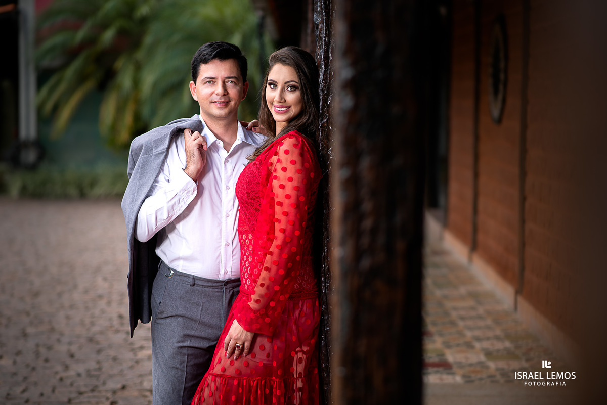 fotos de pre casamento de Rafaellem e sargento Marcelo  da stima vila do ouro da cidade de pitangui fotos no shangrila e fotografo cidade de Para de minas/MG, fotografia registrada pelo fotógrafo de casamento Israel Lemos. e Produção de Silmaria oliveira 