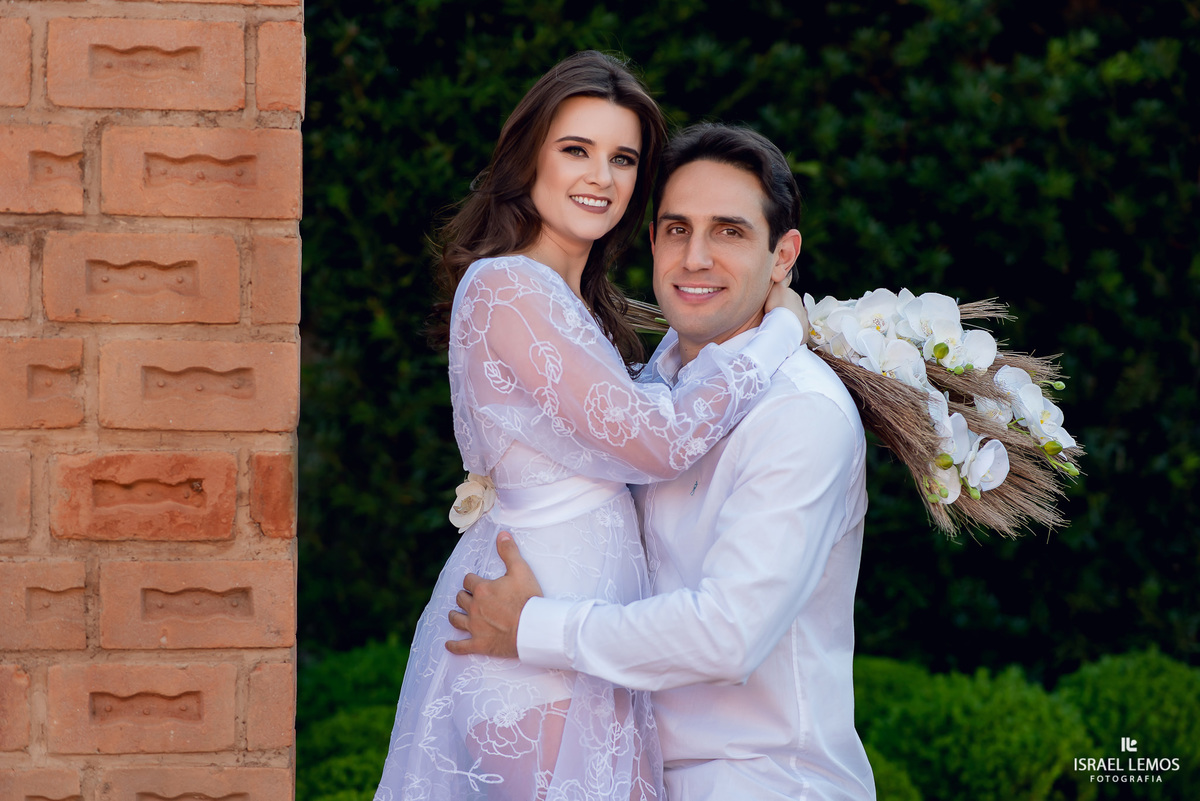 Fotos de pre casamento de Natalia e Paulo da cidade de Pitangiu mg  fotos no shangrila e fotografo cidade de Para de minas/MG, fotografia registrada pelo fotógrafo de casamento Israel Lemos.