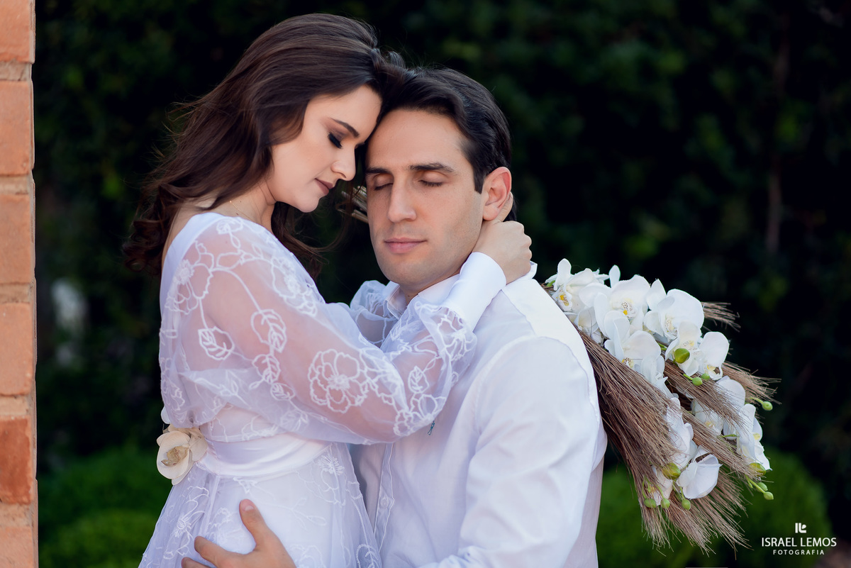 Fotos de pre casamento de Natalia e Paulo da cidade de Pitangiu mg  fotos no shangrila e fotografo cidade de Para de minas/MG, fotografia registrada pelo fotógrafo de casamento Israel Lemos.