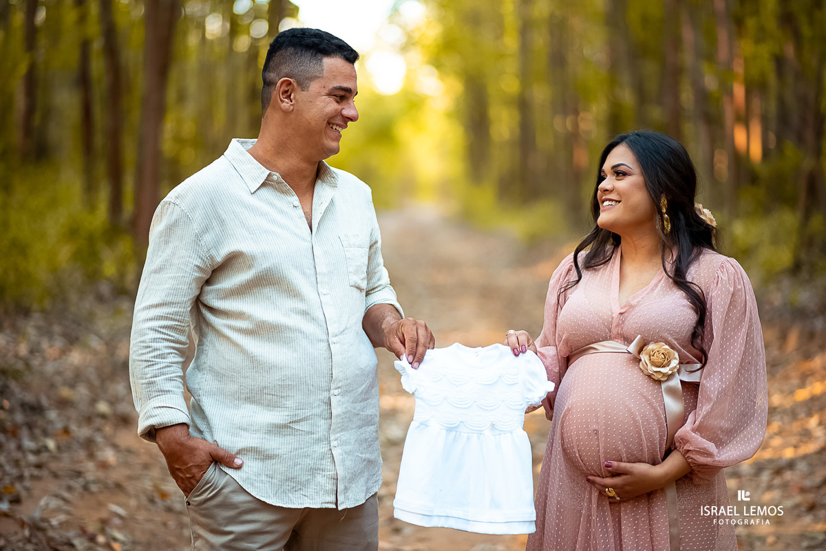 Gestação da Sarah pais juliana arquiteta e Rodrigo vazante para de minas fotos de gestação pelo fotógrafo Israel lemos