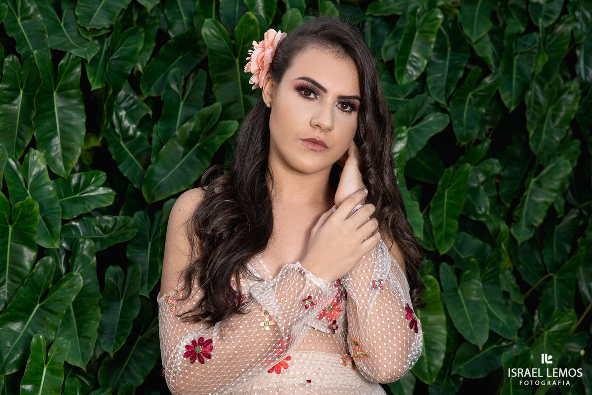 Fotos de 15 anos de Marcela com produção de roupas em para de minas Carllos nogueira fotos feitas pelo fotografo de Para de Minas MG Israel Lemos o melhor da cidade