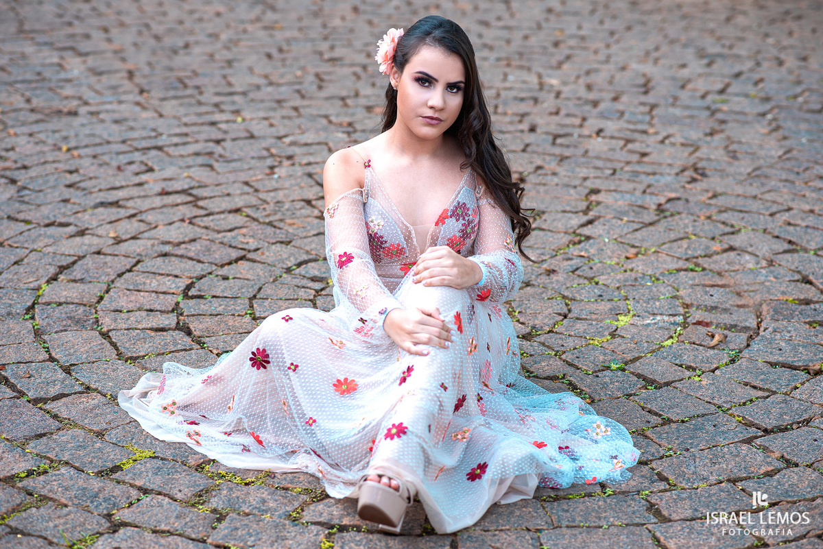 Fotos de 15 anos de Marcela com produção de roupas em para de minas Carllos nogueira fotos feitas pelo fotografo de Para de Minas MG Israel Lemos o melhor da cidade