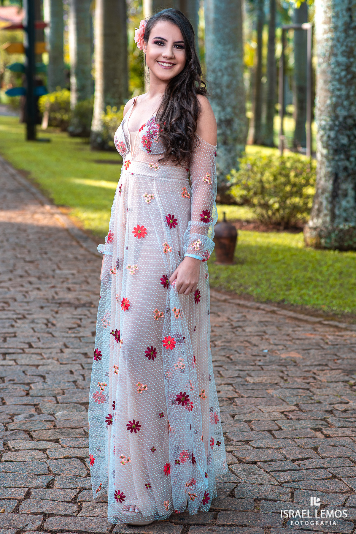 Fotos de 15 anos de Marcela com produção de roupas em para de minas Carllos nogueira fotos feitas pelo fotografo de Para de Minas MG Israel Lemos o melhor da cidade