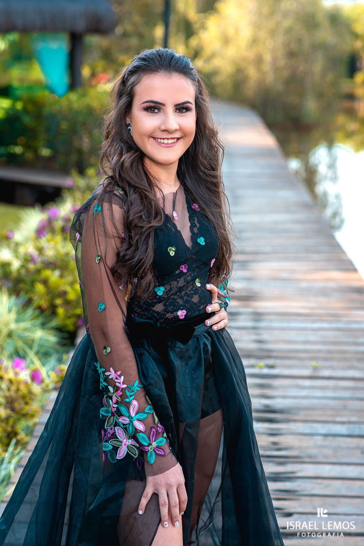 Fotos de 15 anos de Marcela com produção de roupas em para de minas Carllos nogueira fotos feitas pelo fotografo de Para de Minas MG Israel Lemos o melhor da cidade