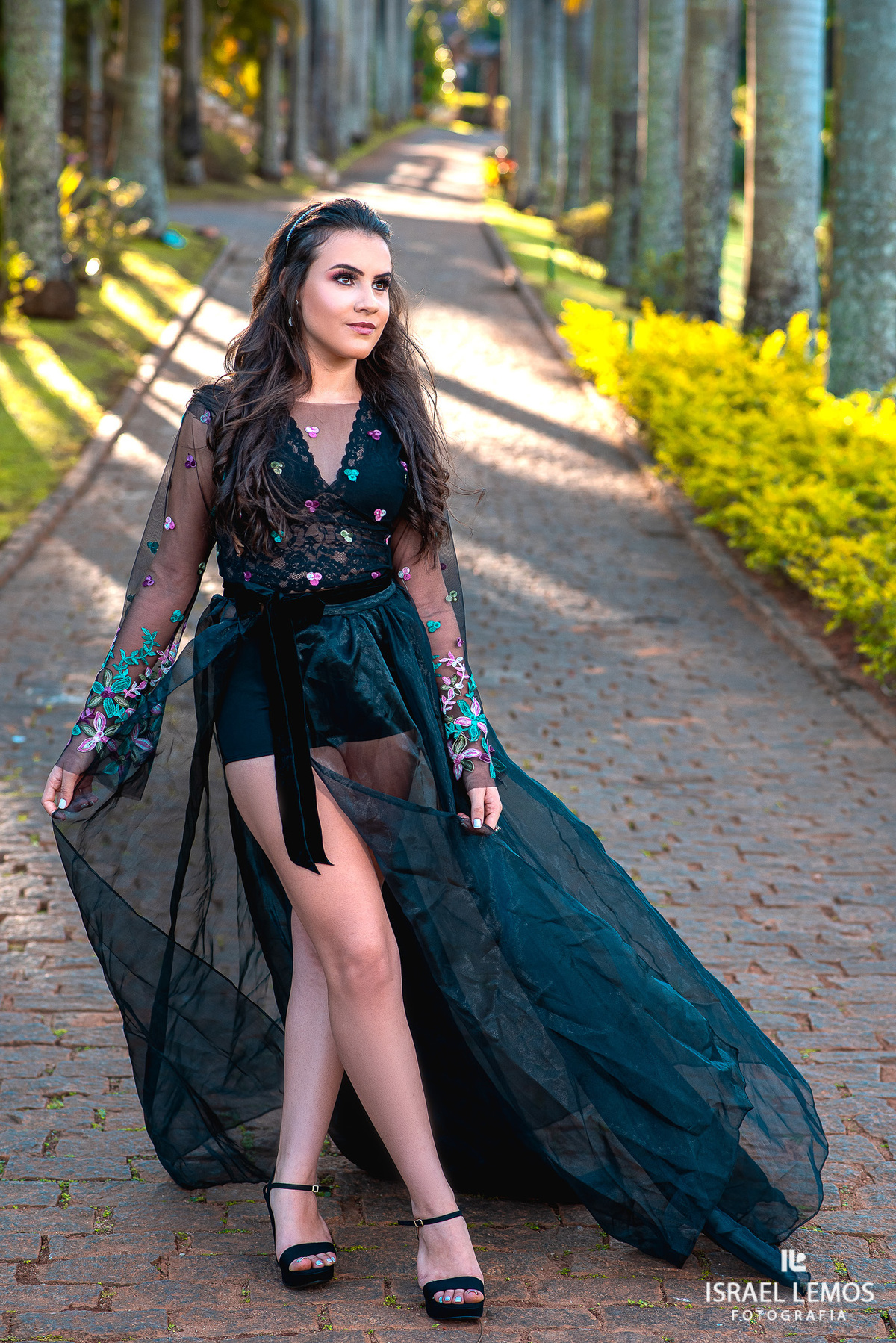 Fotos de 15 anos de Marcela com produção de roupas em para de minas Carllos nogueira fotos feitas pelo fotografo de Para de Minas MG Israel Lemos o melhor da cidade