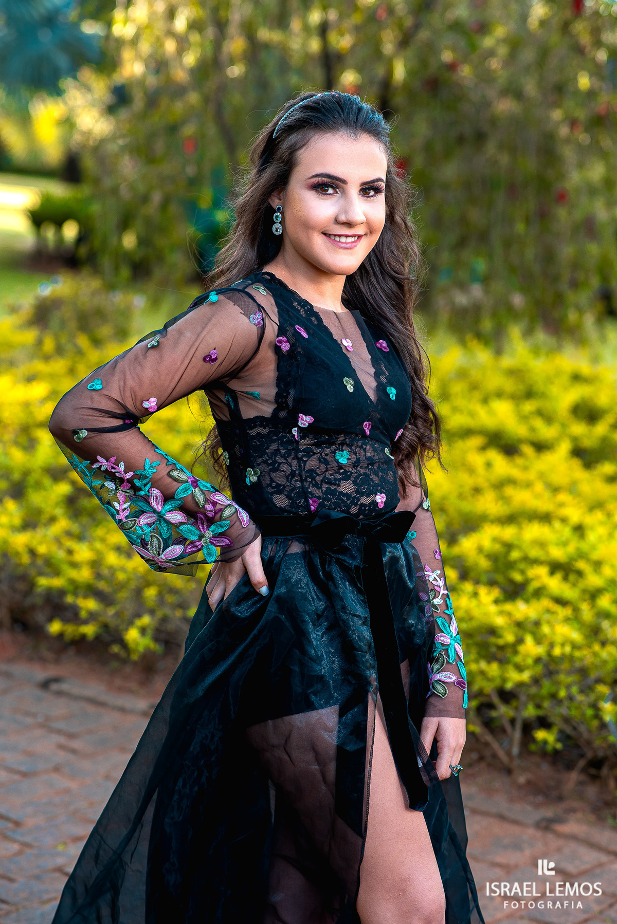 Fotos de 15 anos de Marcela com produção de roupas em para de minas Carllos nogueira fotos feitas pelo fotografo de Para de Minas MG Israel Lemos o melhor da cidade