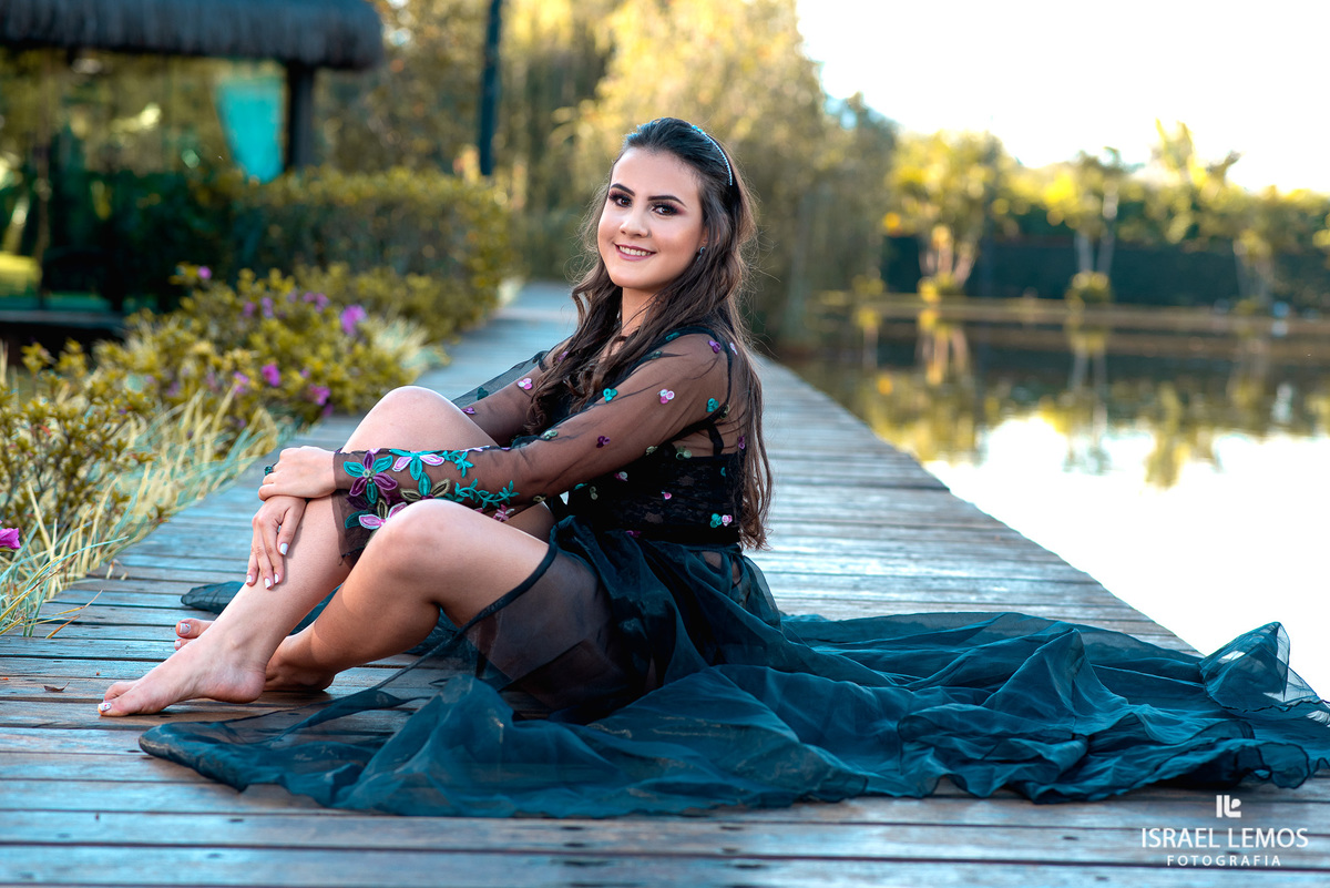Fotos de 15 anos de Marcela com produção de roupas em para de minas Carllos nogueira fotos feitas pelo fotografo de Para de Minas MG Israel Lemos o melhor da cidade