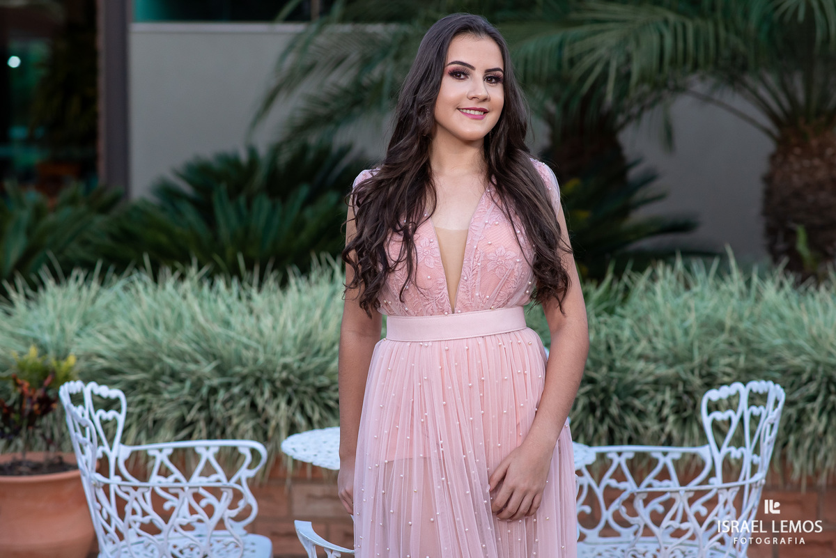 Fotos de 15 anos de Marcela com produção de roupas em para de minas Carllos nogueira fotos feitas pelo fotografo de Para de Minas MG Israel Lemos o melhor da cidade