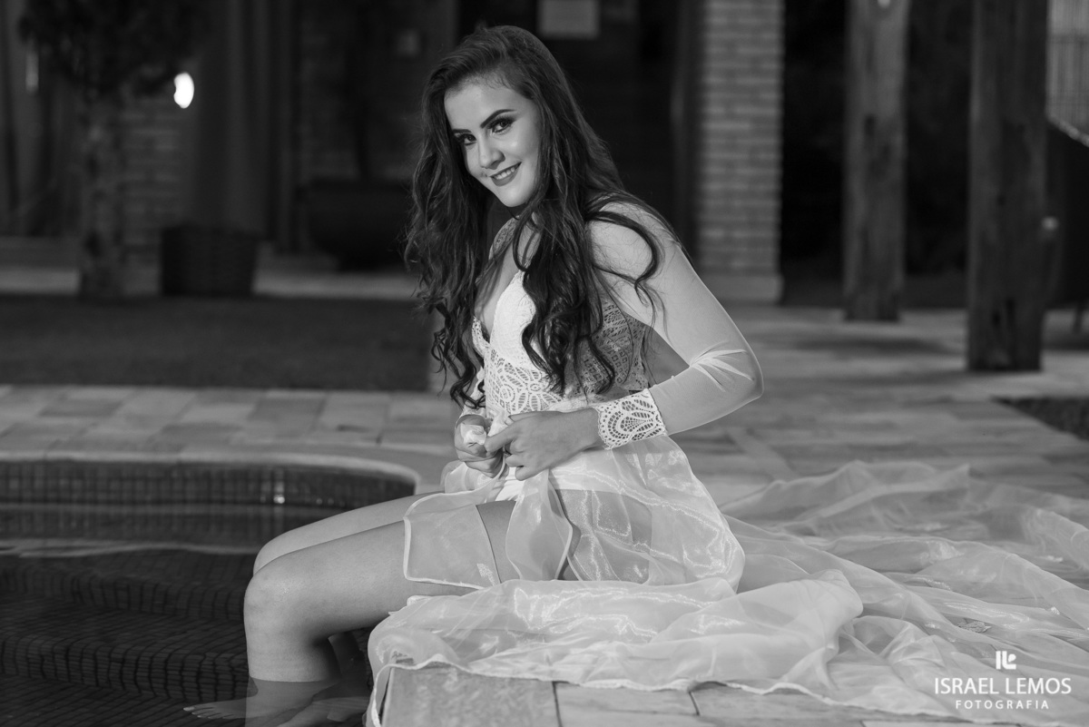 Fotos de 15 anos de Marcela com produção de roupas em para de minas Carllos nogueira fotos feitas pelo fotografo de Para de Minas MG Israel Lemos o melhor da cidade