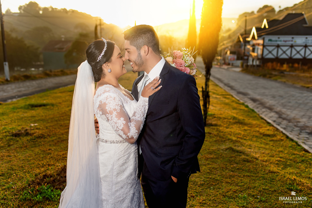 fotos de save the date pre casamento na cidade de Monte Verde pelo fotografo Israel Lemos 
