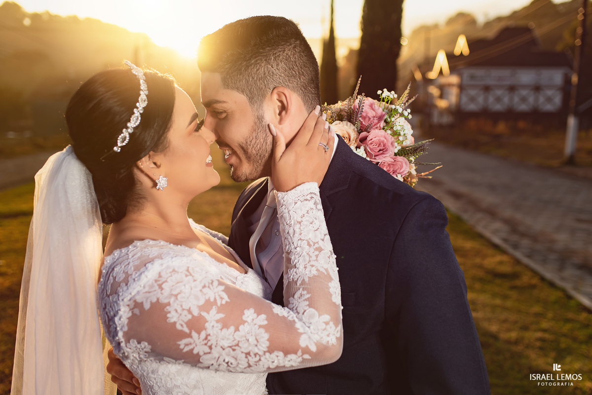fotos de save the date pre casamento na cidade de Monte Verde pelo fotografo Israel Lemos 