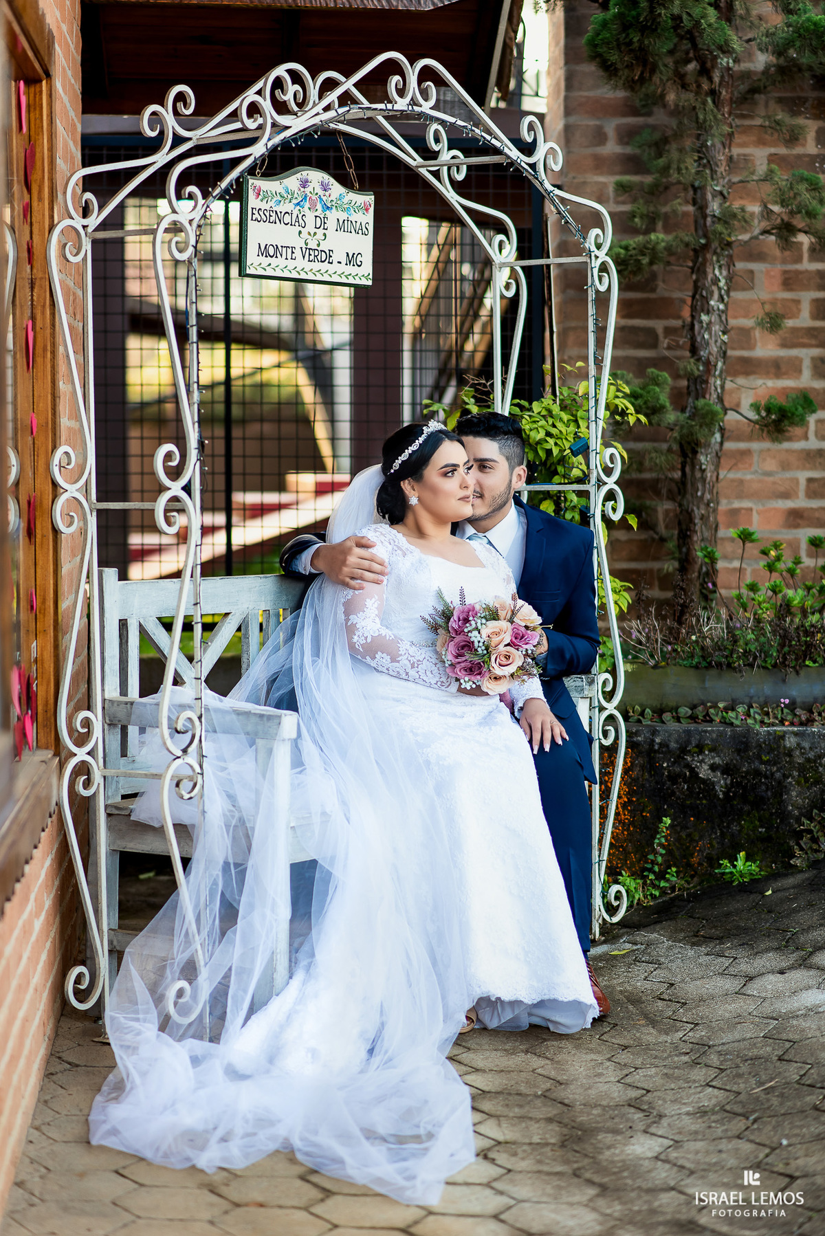fotos de save the date pre casamento na cidade de Monte Verde pelo fotografo Israel Lemos 