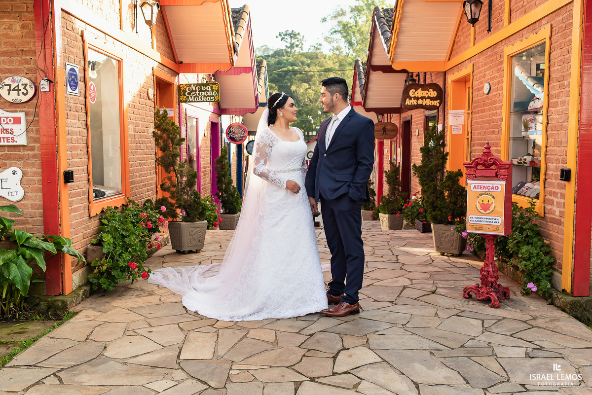 fotos de save the date pre casamento na cidade de Monte Verde pelo fotografo Israel Lemos 