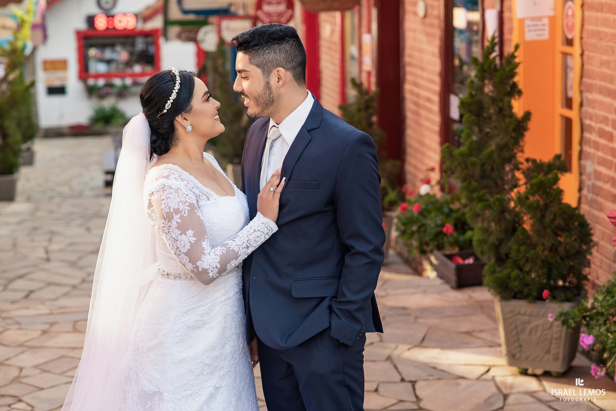 fotos de save the date pre casamento na cidade de Monte Verde pelo fotografo Israel Lemos 