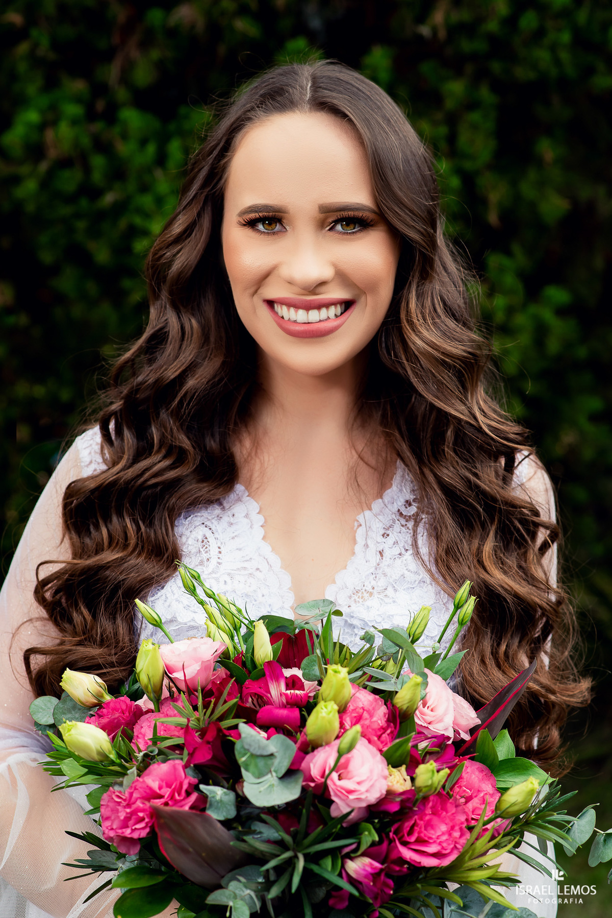 Fotografo de casamentos da cidade de Para de minas e região casal Ian e Carol da cidade vizinha  com produção de roupa de maquiagem by Paulo Vasconcelos foto e video para casamento